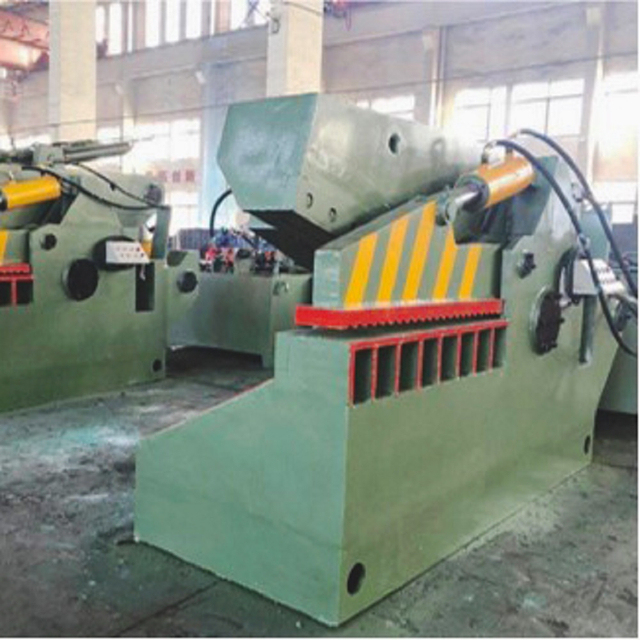 Hydraulic Alligator Shear
