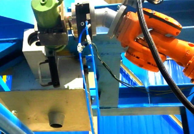 Intelligent Ladle Pouring