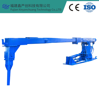 Induction furnace front manipulator