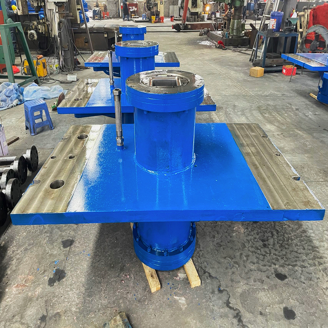 Continuous casting machine of Mould